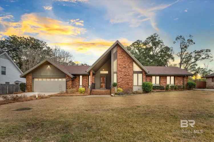 Buy Contemporary Home in Pinehurst Subdivision with Spacious Backyard