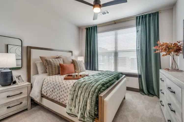 Rent Spacious Studio and One Two Bedroom Apartments in Arlington