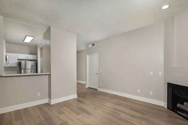 Rent Apartments in Santa Clarita with Great Amenities