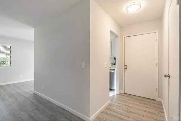 Buy Condo in Parkhaven with Modern Updates and Private Patio