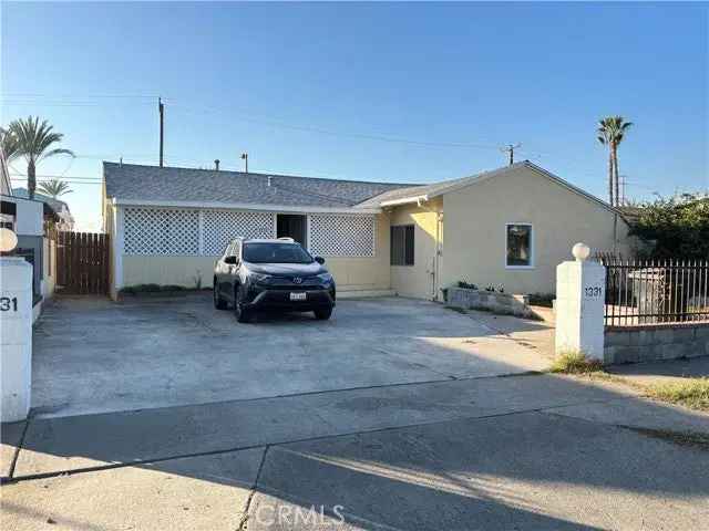 House For Sale in 1331, South Jefferson Avenue, Fullerton, California