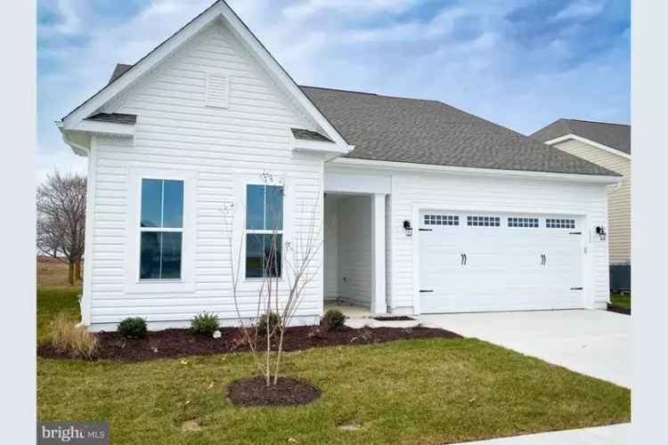 Buy New House in Heritage Shores Golf Course Community with Modern Features