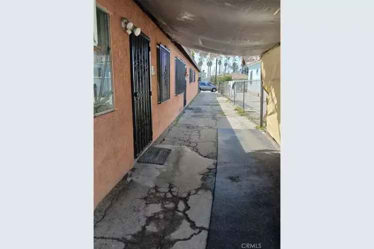 Buy Investment Opportunity - 3 Units With 2 Beds Each in Great Condition