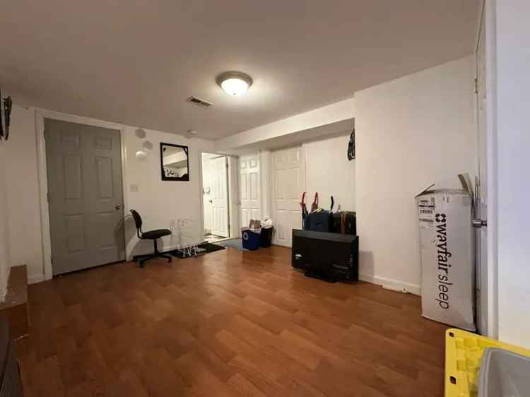 5 Bedroom 2 Bath Apartment for Rent in Allston with Great Features