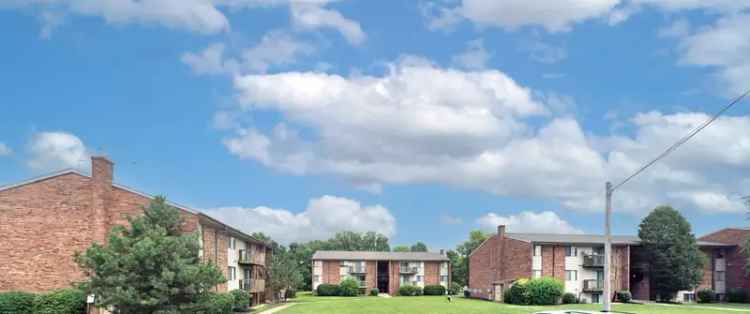 Rent Modern Apartments in Amelia Ohio with Pool and Playground