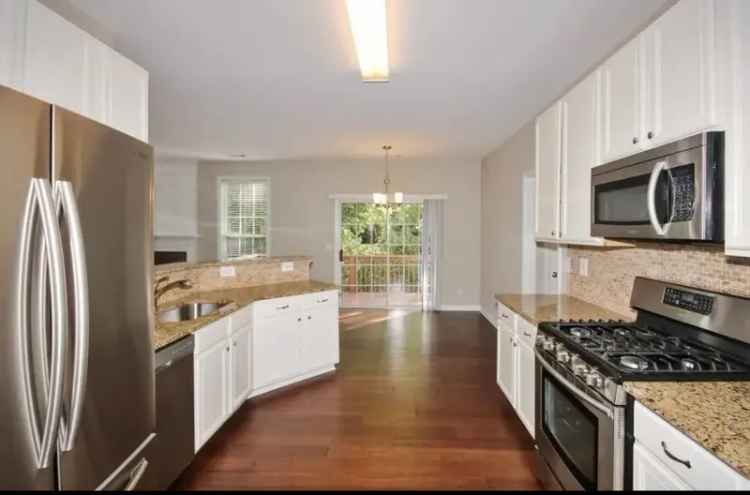 Rent Amazing Home in Alpharetta With Tennis Courts and Pool