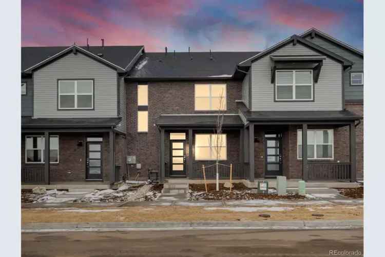 House For Sale in Aurora, Colorado