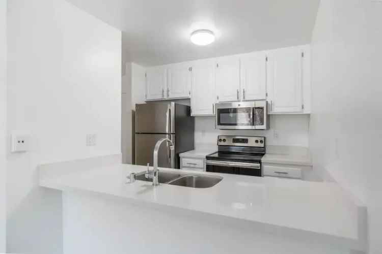 Rent Apartment Unit in Haskell with Newly Renovated Features