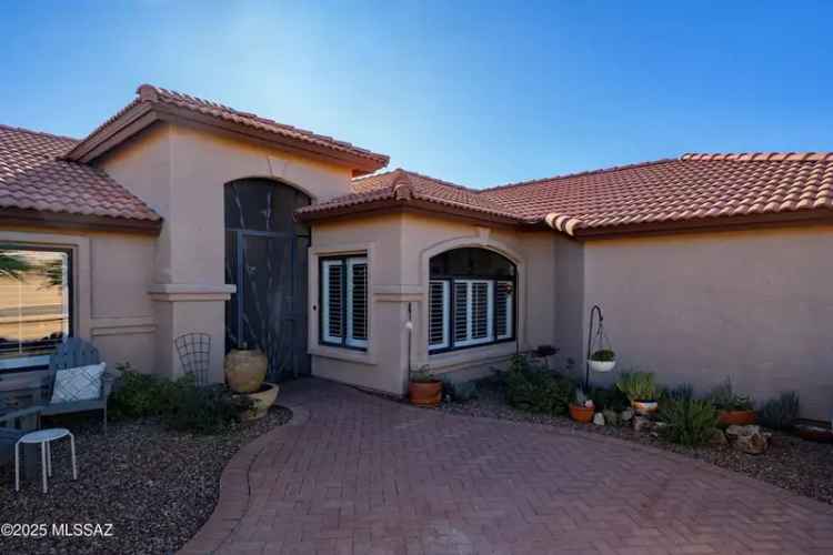 Rent Laredo Model Home with Panoramic Mountain Views