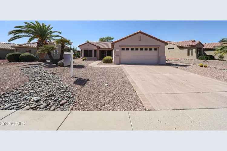 House For Sale in 15561, West Vista Grande Lane, Surprise, Arizona