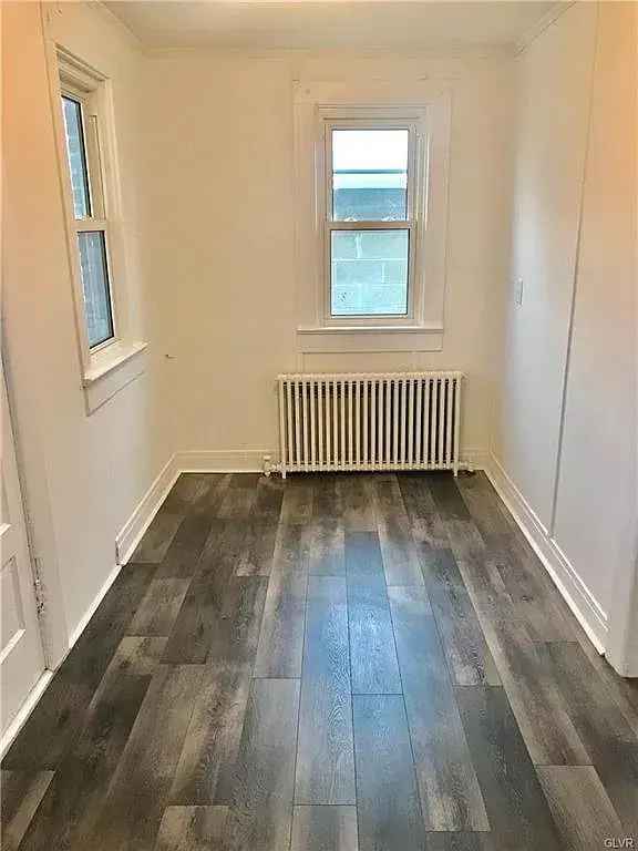 Rent 1 Bedroom Apartment in Hellertown with Storage and Community Access