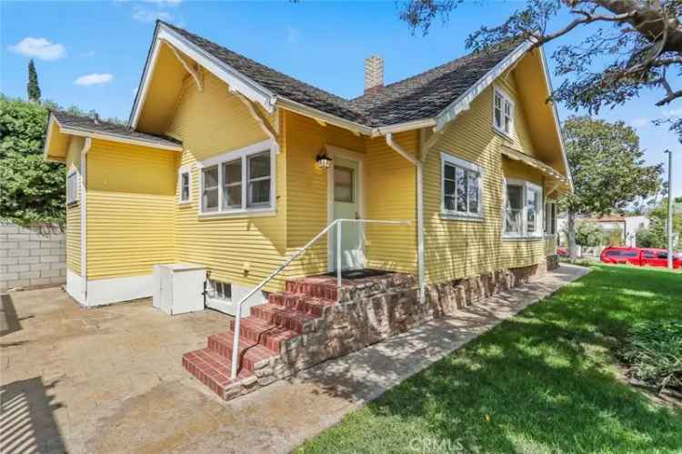 House For Sale in Long Beach, California