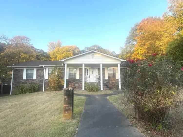 House For Sale in 4509, West Main Street, Russellville, Arkansas