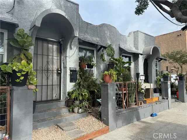 House For Sale in Long Beach, California