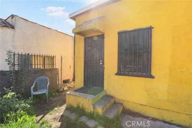 House For Sale in 126, West Century Boulevard, Los Angeles, California