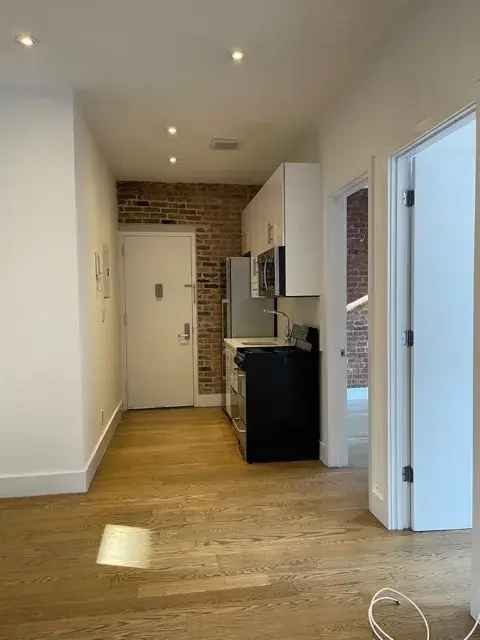 Rent Apartment Unit in NYC with Modern Features and Spacious Layout