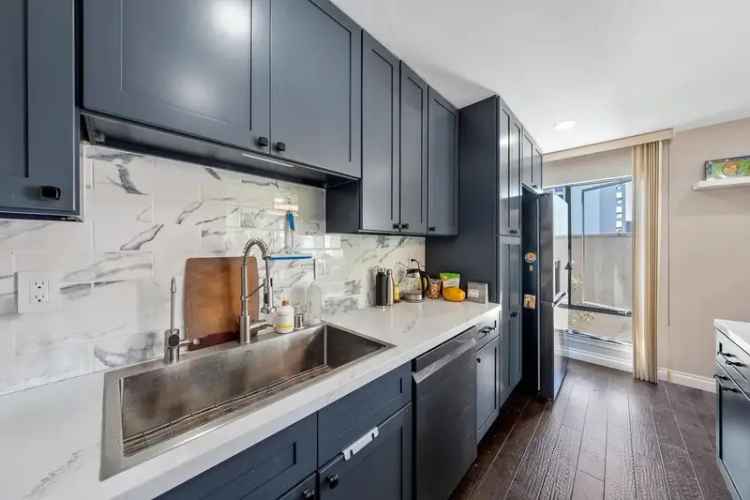 Rent Apartment Unit Newly Remodeled in Prime Neighborhood with Modern Features