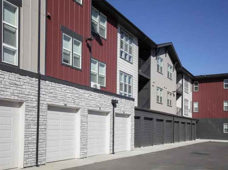 Rent Modern Apartments in Longmont with Upscale Amenities