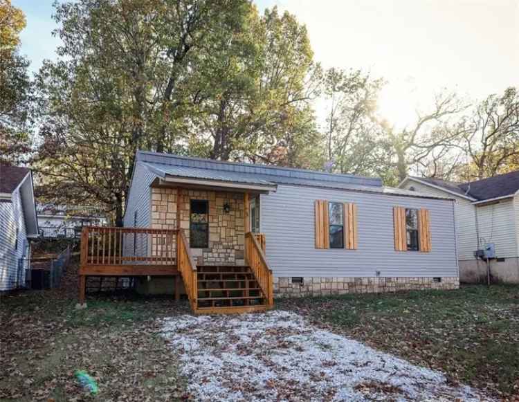 House For Sale in 3706, Overland Circle, Harrison, Arkansas