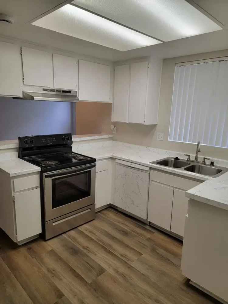 Rent Charming 1 Bedroom Apartment in Fontana CA With Pool and Playground