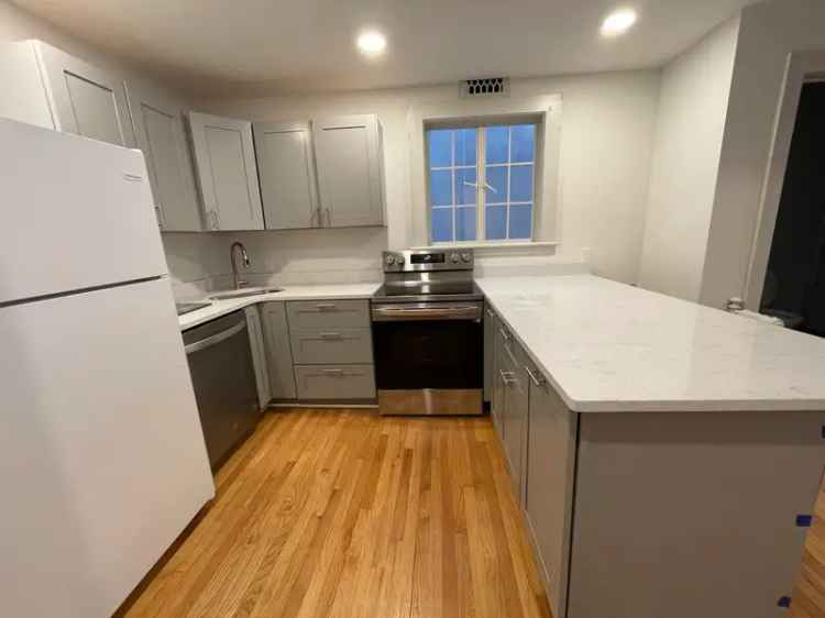 Rent 1 Bedroom Apartment in Downtown Troy with Modern Features