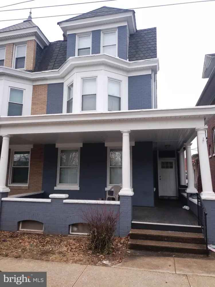 Rent Twin Home with Character in a Charming Neighborhood