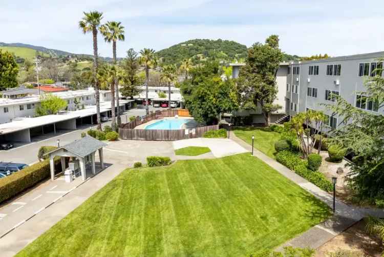 Rent Stylish Apartments in San Rafael with Garden and Pool