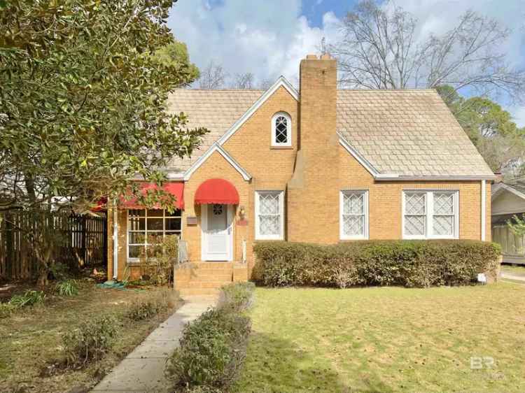 Buy Cottage in Midtown Mobile with Character and Charm