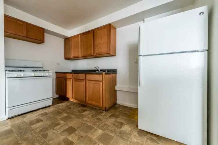 Rent Apartments in East Chatham with Great Amenities and Easy Transit