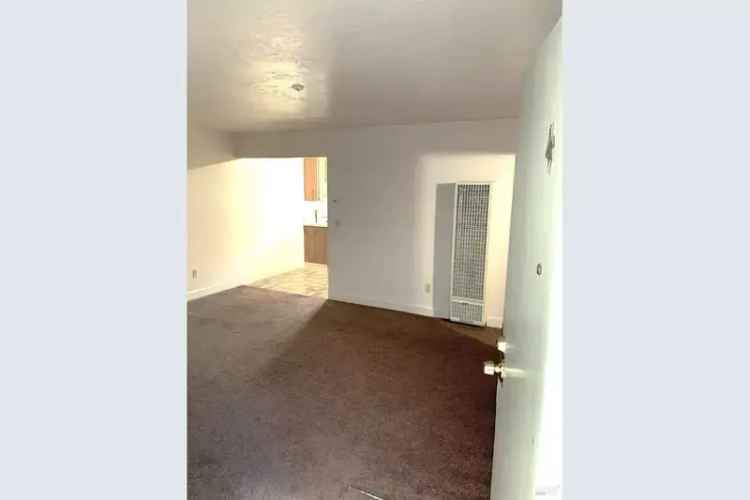 Buy Garden Style Apartment Building in Downtown Santa Rosa with Great Tenants