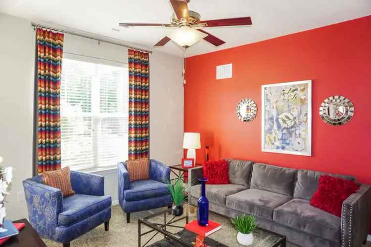 Rent Luxury Apartments in Lexington with Superior Amenities