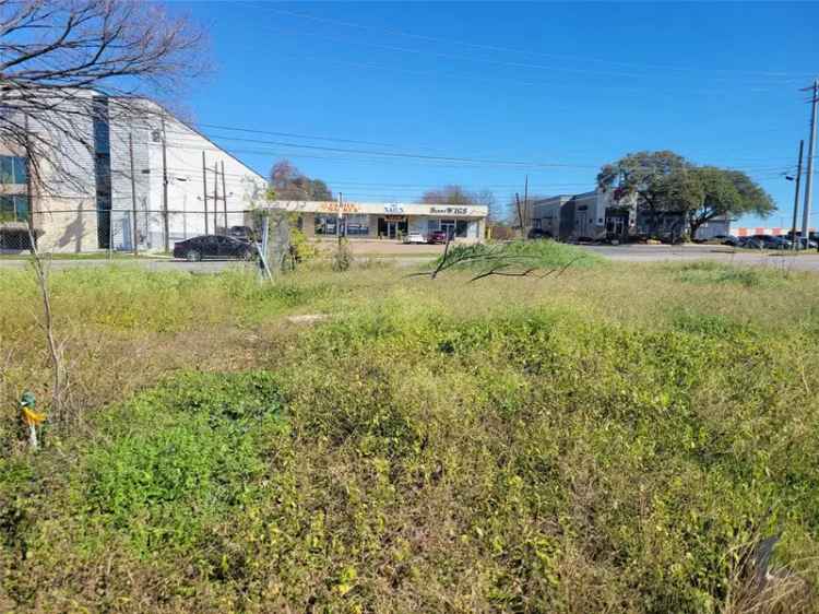 Investment Opportunity Vacant Lot Auction in East Austin