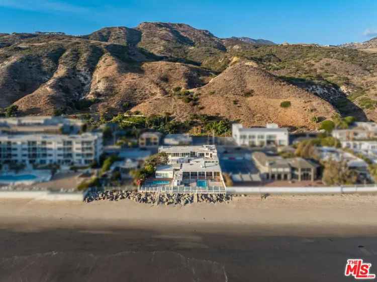 House For Sale in 22514, Pacific Coast Highway, Malibu, California