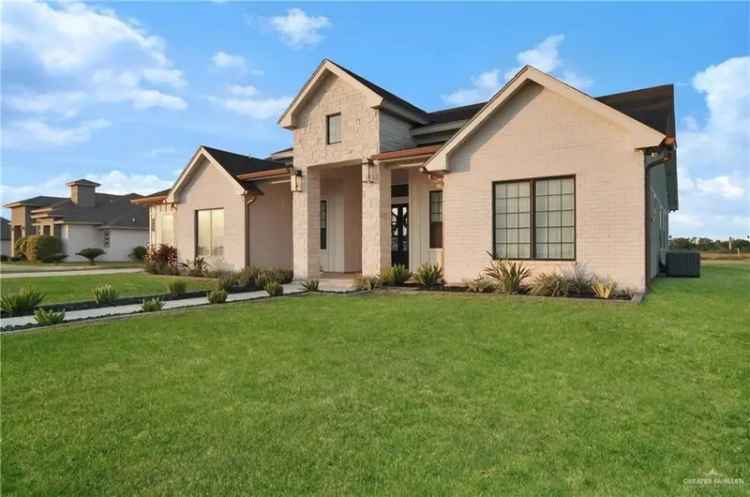 Buy Modern Home in Alamo TX with Spacious Lot and Luxury Features