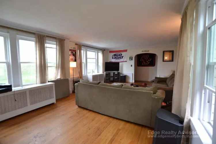 Rent Apartment Unit in Massachusetts with Edge Realty Advisors