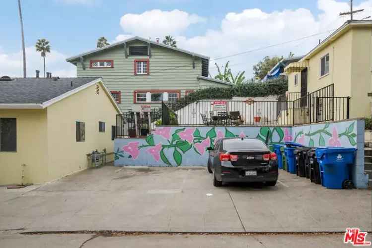 Investment opportunity buy multi-unit property in Los Angeles with upgrades