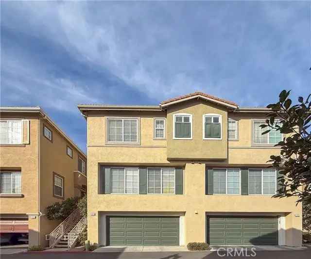 House For Sale in 1091, Victoria Way, La Habra, California