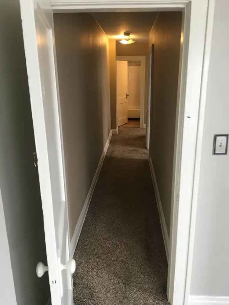 Rent Duplex on OSU Campus with 3 Bedrooms and 1 Bath