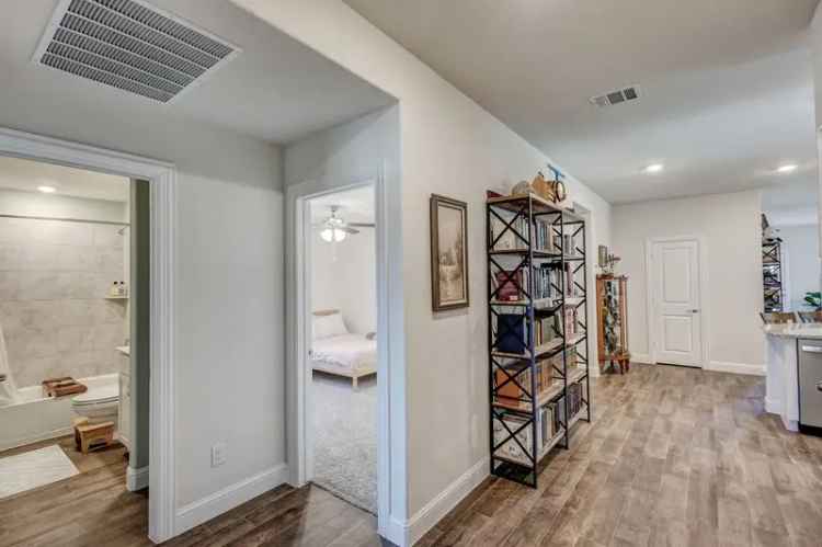 Rent Single Story Home in Lakewood Trails with Modern Kitchen and Pool Amenities