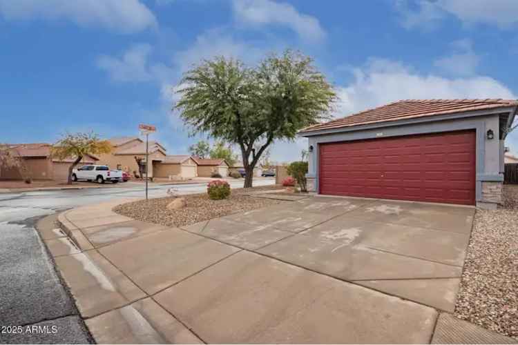 Buy a Beautiful House in Surprise Arizona with a Landscaped Backyard