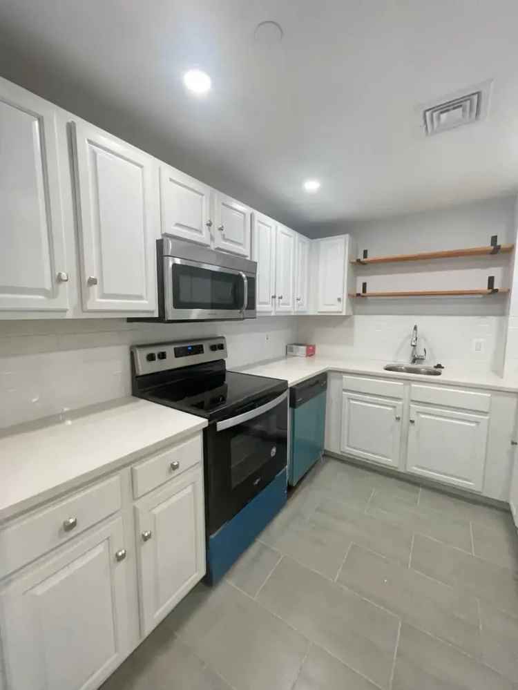 Rent Updated Two Bedroom Apartment in Quincy with Great Features