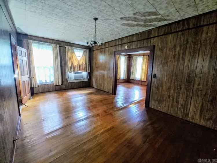 House For Sale in 748, Graham Street Northwest, Camden, Arkansas