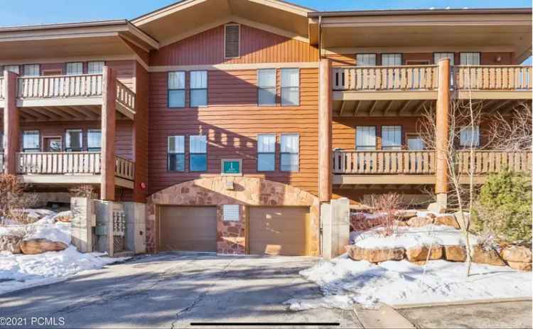 Rent 1 Bedroom Condo in Lower Pinebrook Park City with Outdoor Space