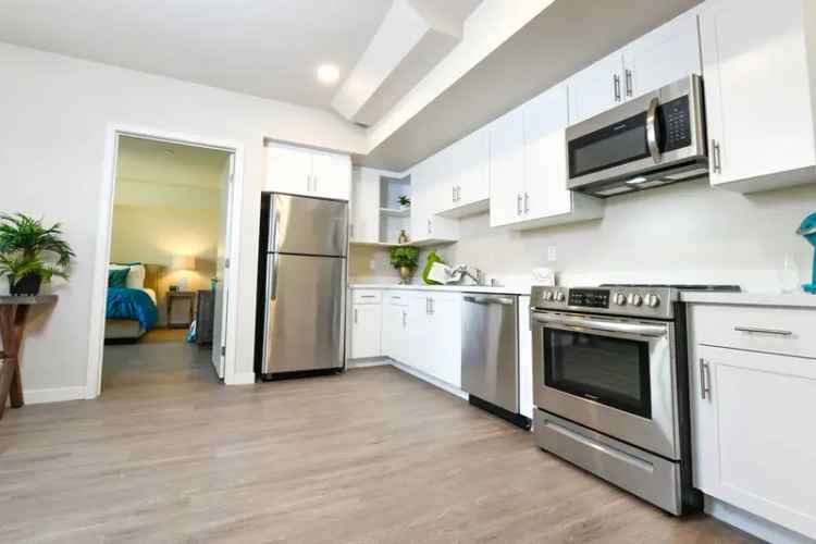 Rent Modern Apartments with Scenic Views in Vista CA