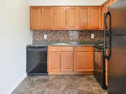 Rent Apartments in William Penn Village New Castle County with Excellent Amenities