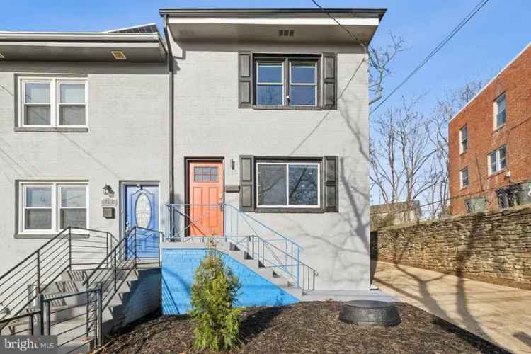 House For Sale in 716, Congress Street Southeast, Washington, District of Columbia