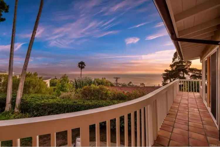 Buy Luxury Home in La Jolla with Ocean Views and Modern Features