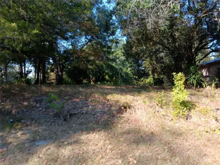 Residential Lot for Sale - Great Opportunity for Homeowners and Investors