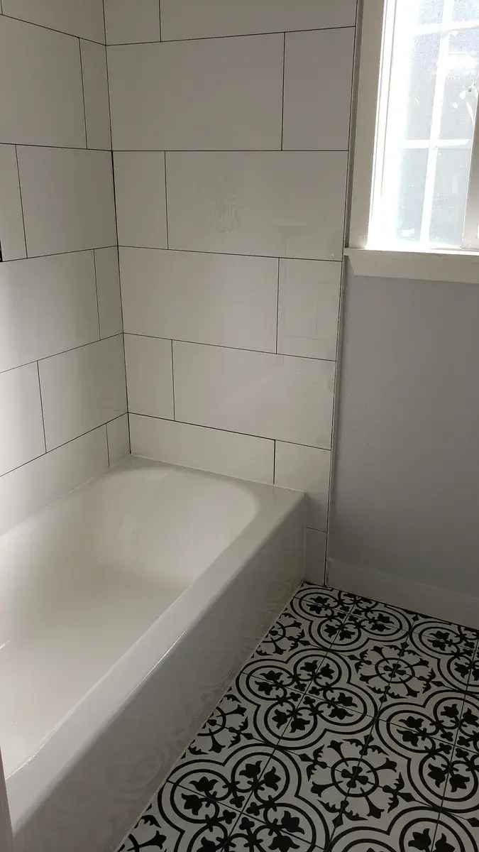 Rent 1 Bedroom Apartment with Den in Koreatown with Modern Amenities