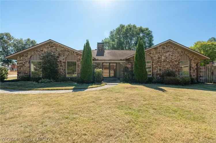 House For Sale in 310, Briarwood Court, Russellville, Arkansas